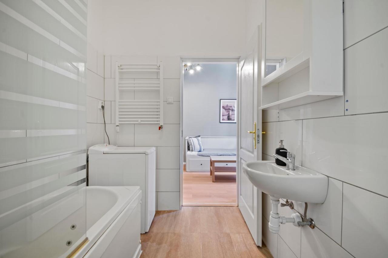 Venus Apartments - Akacfa II Budapest Bagian luar foto